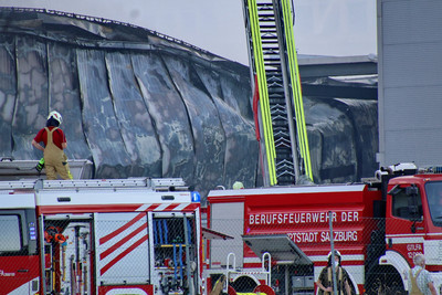 Großbrand bei Emco Hallein