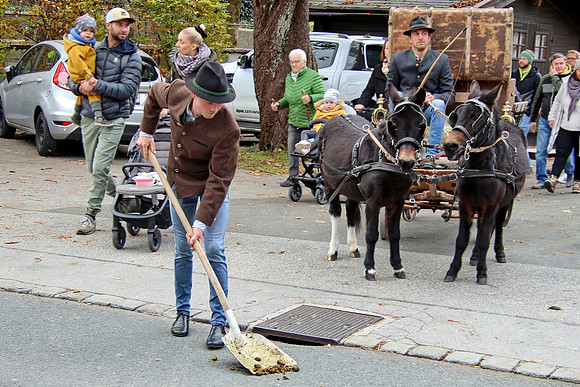 Leonhardiritt und Kutschenfahrt