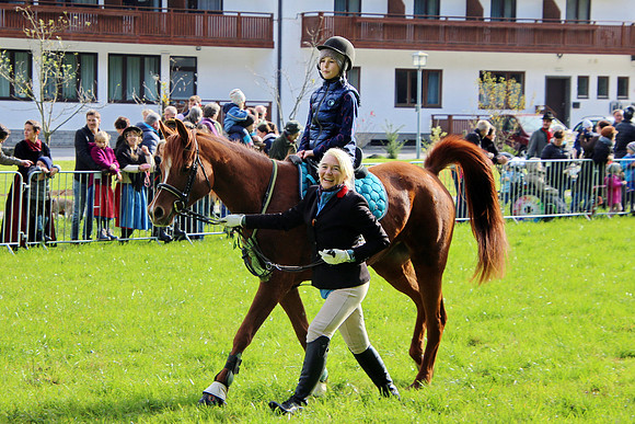 Leonhardiritt und Kutschenfahrt