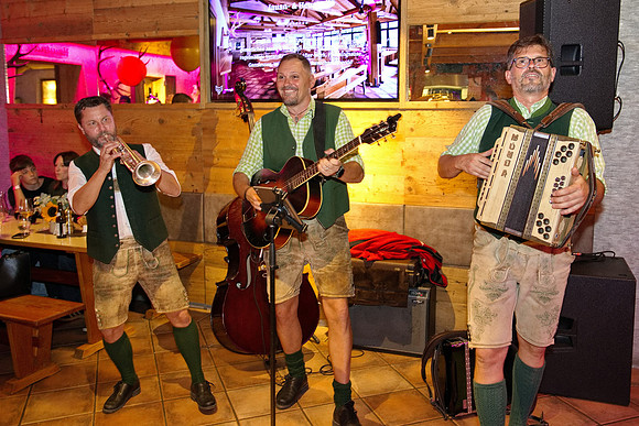 Kirtag Warm-Up in der Fuchserei