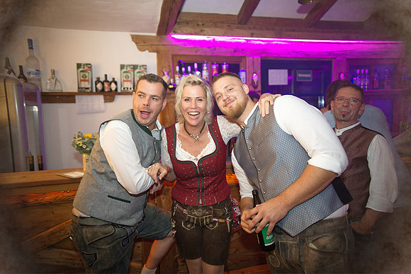 Kirtag Warm-Up in der Fuchserei