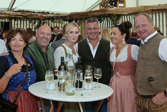 St. Leonhard Kirtag - Famiien Sonntag