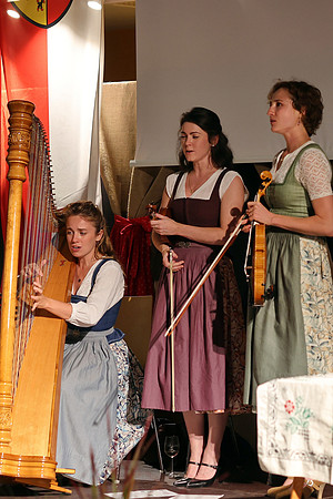 35. Jahre - St. Leonharder Trachtenfrauen
