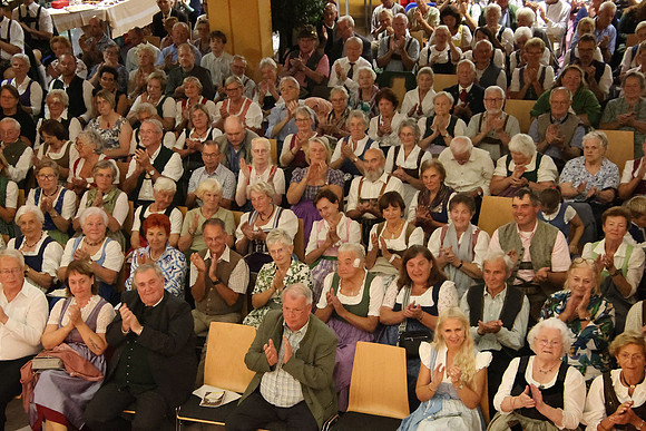 35. Jahre - St. Leonharder Trachtenfrauen