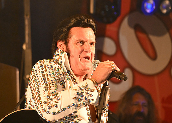 Rusty - Elvis Tribute Show Las Vegas