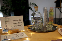 Speeddating und Sargbar