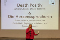 Speeddating und Sargbar