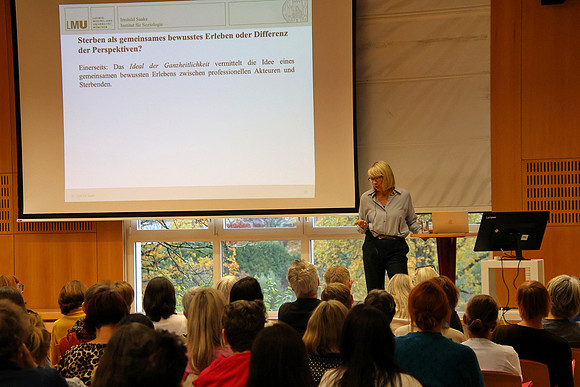 Kongress „Jedermanns Tod“