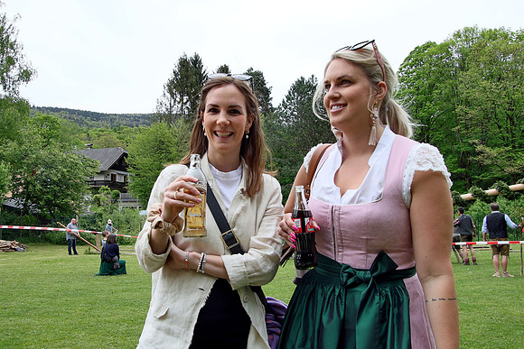 Maibaumaufstellen St. Jakob am Thurn