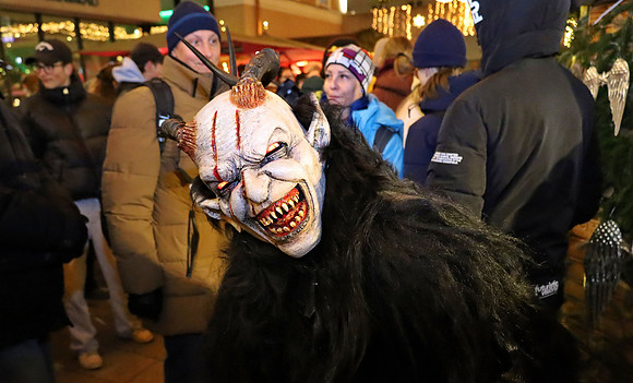 Krampuslauf am Stern-Advent