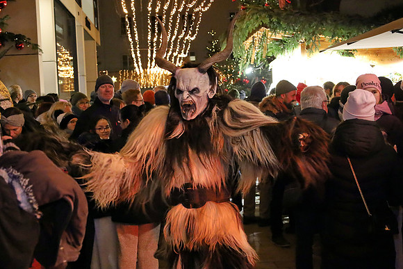 Krampuslauf am Stern-Advent