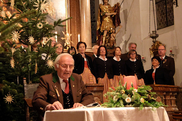 Adventsingen in St. Leonhard