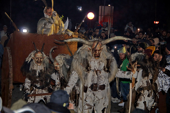St. Leonharder Krampus Show