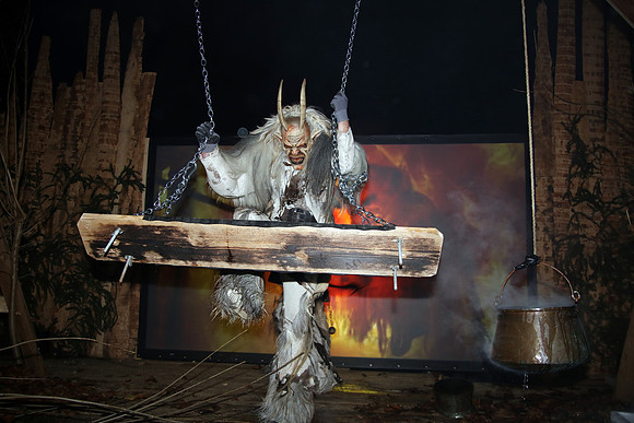 St. Leonharder Krampus Show