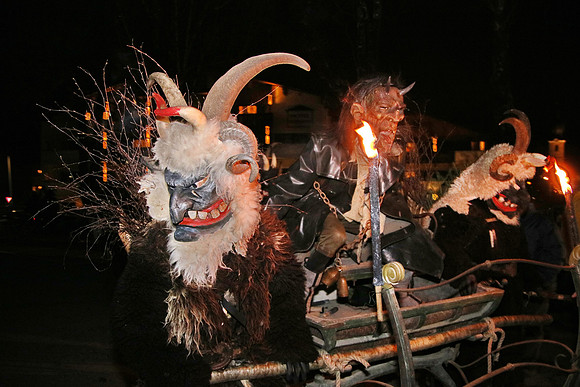 St. Leonharder Krampus Show