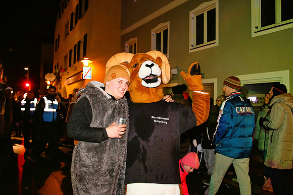 6. Tennengauer Nachtumzug
