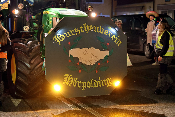 6. Tennengauer Nachtumzug