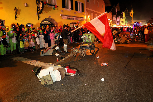 6. Tennengauer Nachtumzug