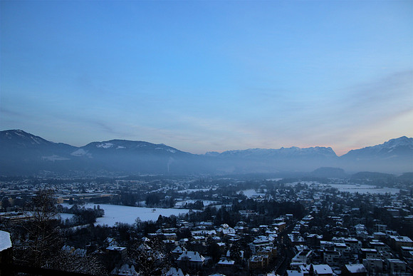 1. Adventlichterflug über Salzburg