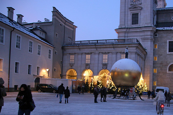 1. Adventlichterflug über Salzburg