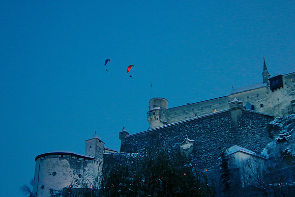 1. Adventlichterflug über Salzburg