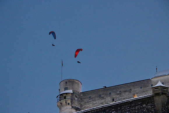 1. Adventlichterflug über Salzburg