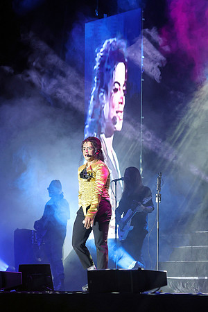 „BEAT IT! – Die Erfolgsshow über den King of Pop!“