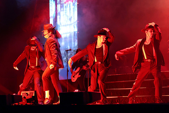 „BEAT IT! – Die Erfolgsshow über den King of Pop!“