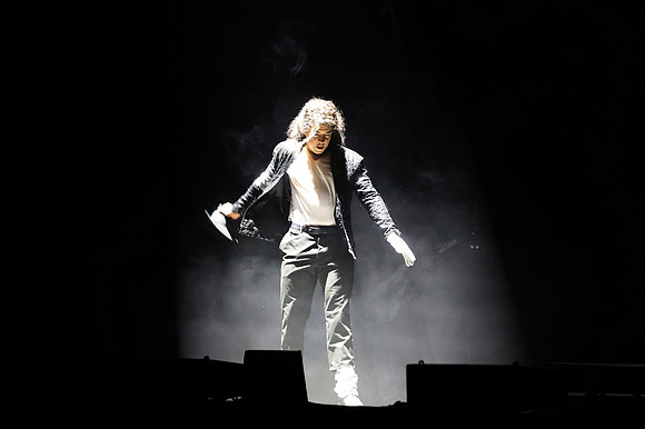 „BEAT IT! – Die Erfolgsshow über den King of Pop!“