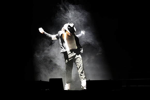 „BEAT IT! – Die Erfolgsshow über den King of Pop!“