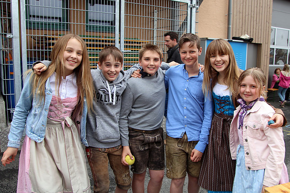 01.05.2022 Maibaumaufstellen Bad Vigaun