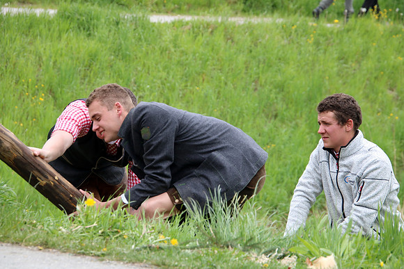 01.05.2022 Maibaumaufstellen Kuchl