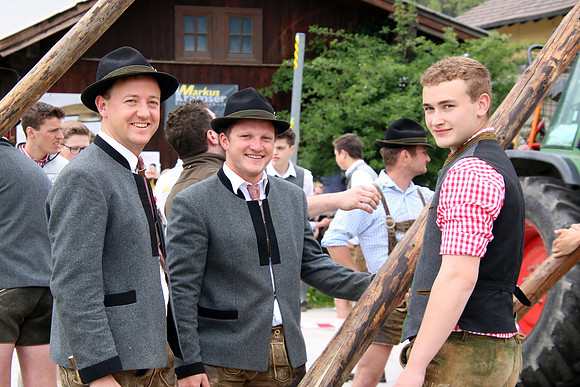 01.05.2022 Maibaumaufstellen Kuchl
