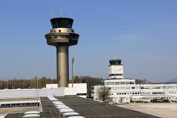 Besuch am Salzburger Flughafen