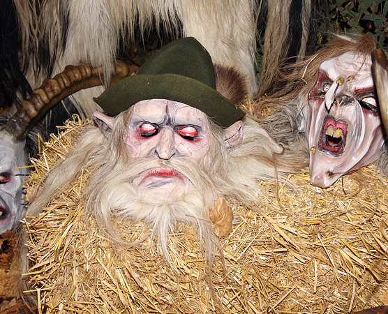 Perchten & Krampus