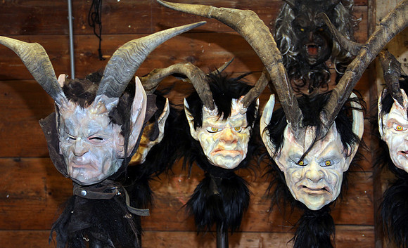 Perchten & Krampus