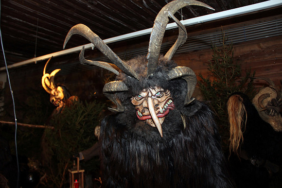 Perchten & Krampus