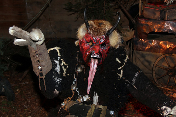 Perchten & Krampus