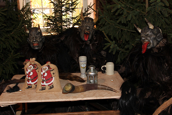 Perchten & Krampus