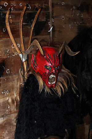Perchten & Krampus