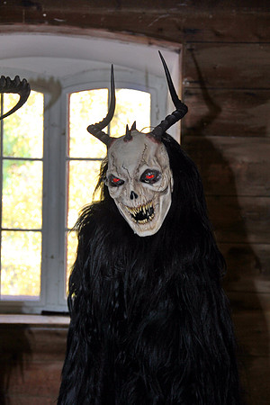 Perchten & Krampus