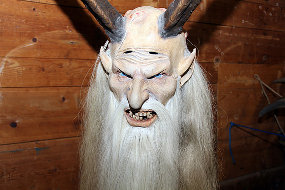 Perchten & Krampus