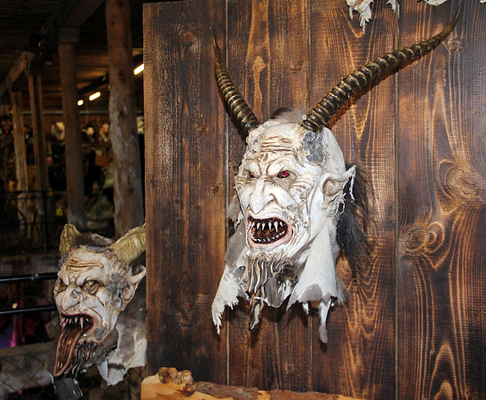 Perchten & Krampus