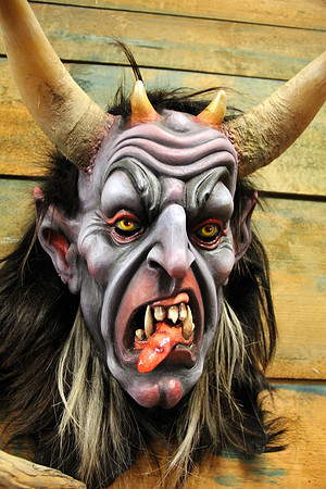 Perchten & Krampus
