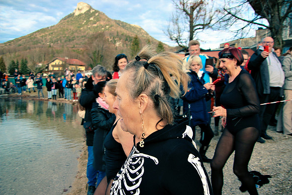 Silvesterschwimmen am Fuschlsee