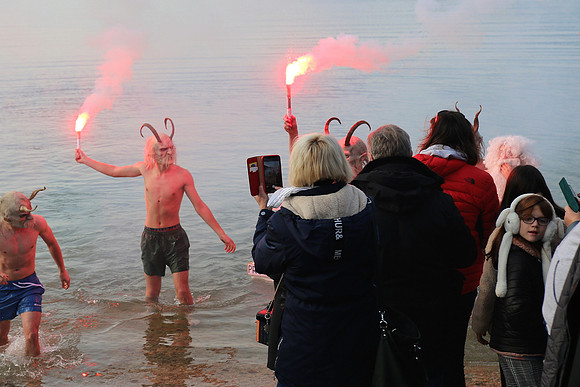 Silvesterschwimmen am Fuschlsee