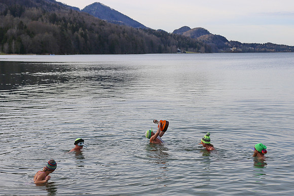 Silvesterschwimmen am Fuschlsee