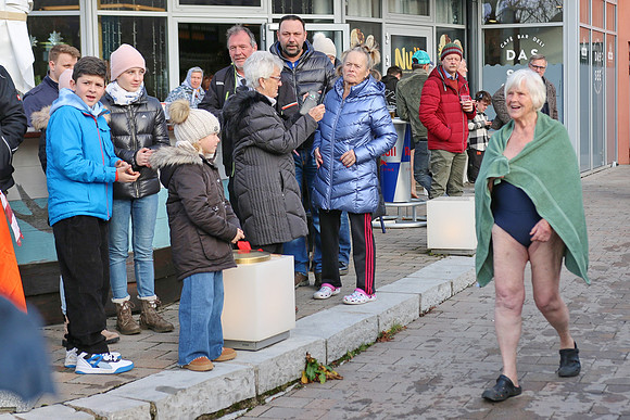 Silvesterschwimmen am Fuschlsee