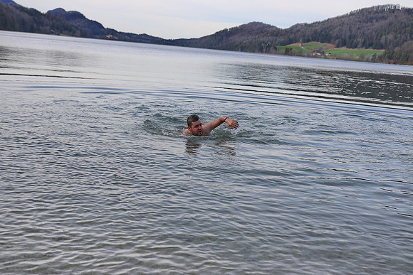 Silvesterschwimmen am Fuschlsee