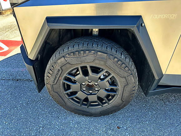 Tesla Cybertruck